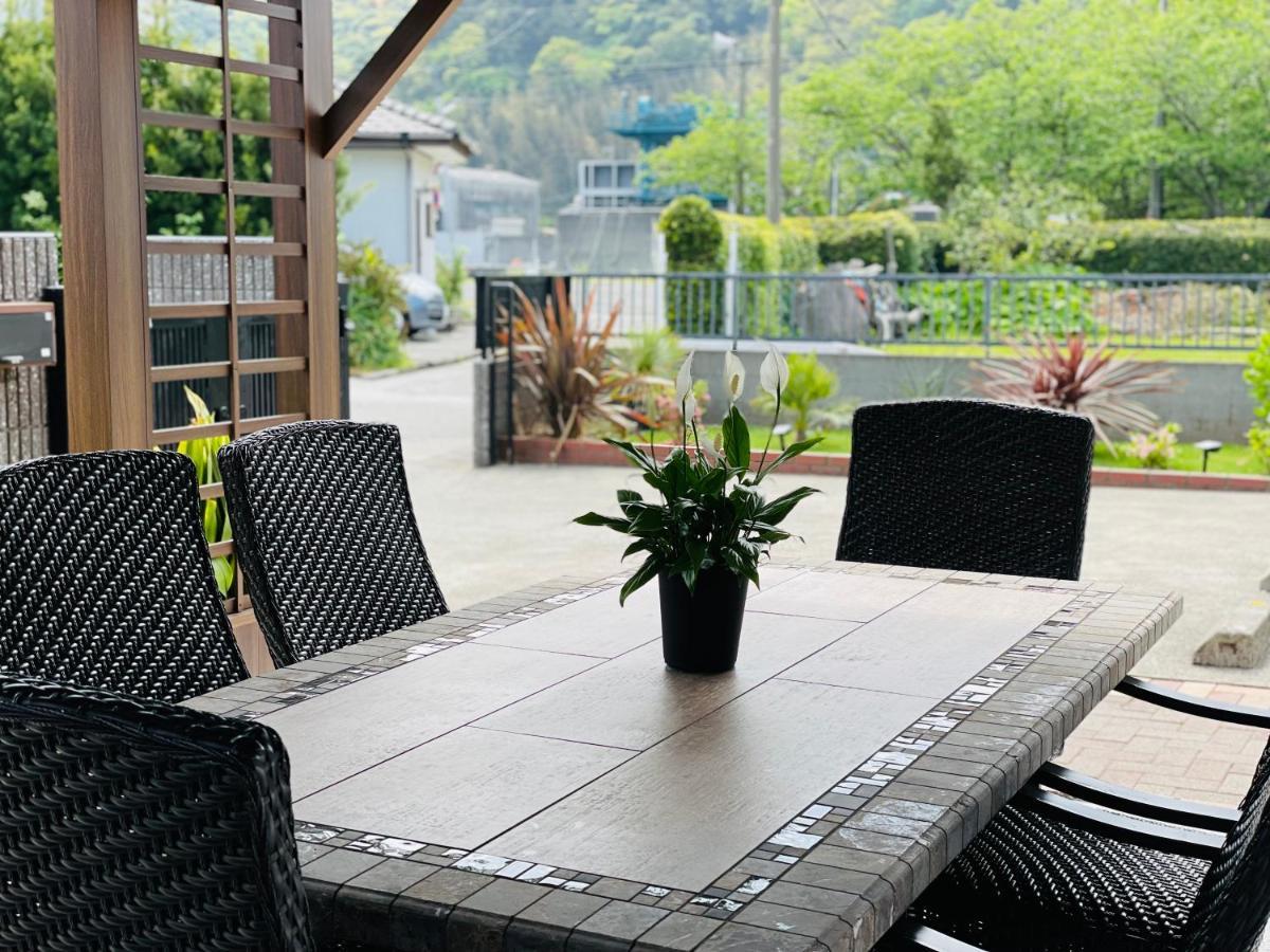 弓ヶ浜海水浴場徒歩1分! 一棟貸別荘! Yumigahama Beach House & Bbq! Minamiizu Dış mekan fotoğraf